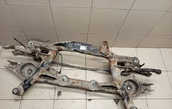 Audi Q3 8U Rear subframe 
