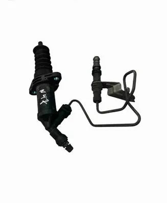 Clutch slave cylinder