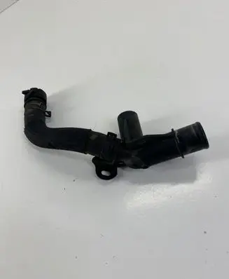 Peugeot 5008 Engine coolant pipe/hose 9684589080