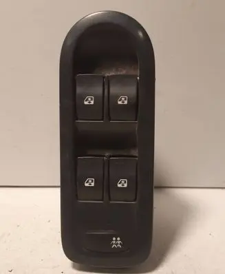 Renault Megane II Electric window control switch 156018070