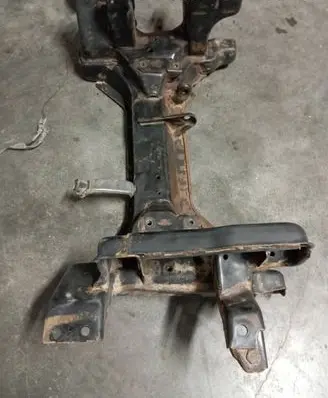Volkswagen Transporter - Caravelle T4 Front subframe 7D0499031B