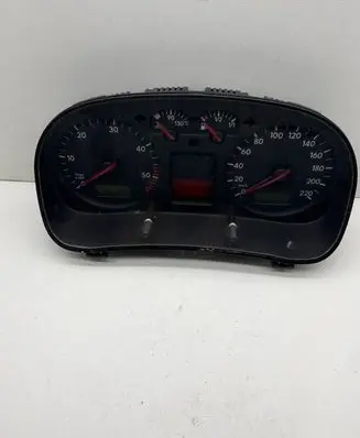 Volkswagen Golf IV Speedometer (instrument cluster) 1J0920822B 0263618182 10549364