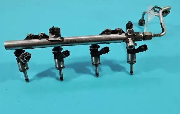 Nissan Pulsar Fuel injector H8201438013 IMPRK1589660