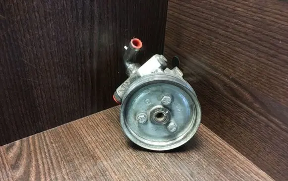 Fiat Fiorino Power steering pump 51817135 28240628