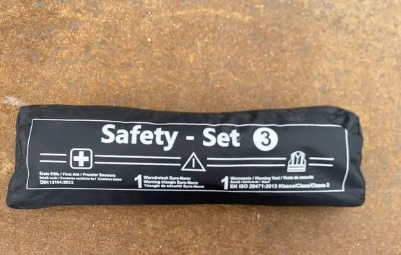 Peugeot Expert First aid kit 