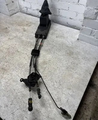 Peugeot 308 Gear shifter/selector 9802245880