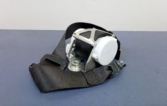 BMW 3 F30 F35 F31 Front seatbelt 7243308