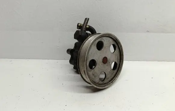 Audi A4 S4 B7 8E 8H Power steering pump 8E0145153 53006