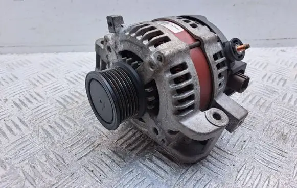 Toyota Avensis T250 Generator/alternator 270600G011 2741627010