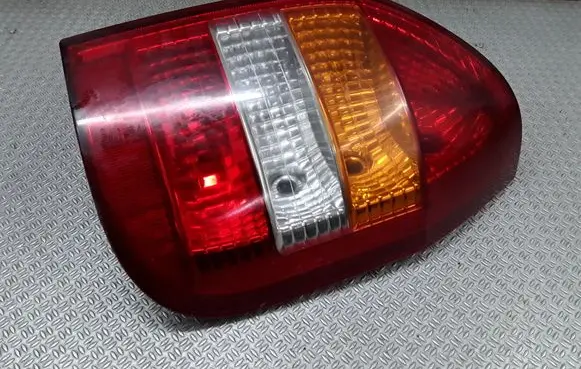 Opel Zafira A Rear/tail lights