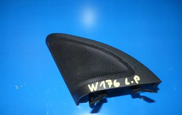 Mercedes-Benz A W176 Front door high frequency speaker