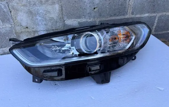 Ford Mondeo MK V Headlight/headlamp DS7313W030AF