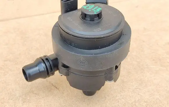 BMW 6 G32 Gran Turismo Electric auxiliary coolant/water pump 8605322 11518605322 11518671654