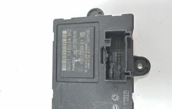 Volvo XC70 Door control unit/module 9G9T14B534BC 1002299901