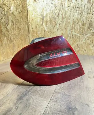 Mercedes-Benz CLK A209 C209 Rear/tail lights A2098200164 15466100