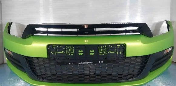 Volkswagen Scirocco Front bumper 1K8807221G