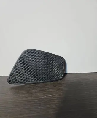 Side speaker trim/cover