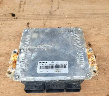 Renault Espace - Grand espace IV Engine control unit/module 8200309321 8200309316 0281011324