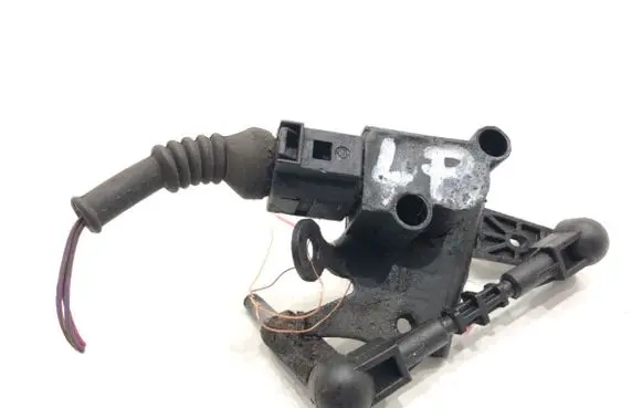Audi A6 S6 C7 4G Headlight/headlamp level sensor 1T0907503B