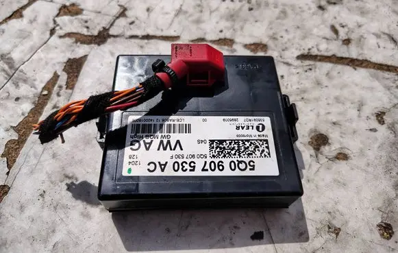 Volkswagen Golf VII Gateway control module 5Q0907530AC