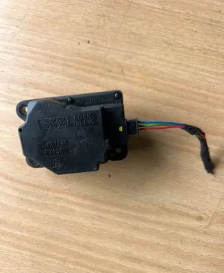 Volvo XC60 A/C air flow flap actuator/motor 1607526 1470227
