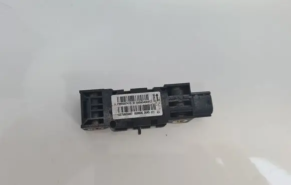 Mitsubishi Colt Airbag deployment crash/impact sensor A4545400117
