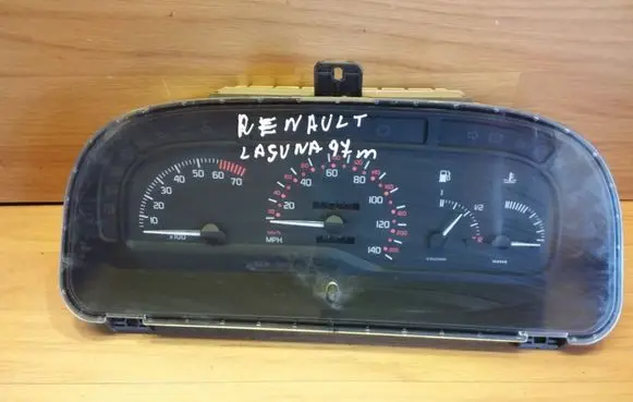 Renault Laguna II Speedometer (instrument cluster) 7700416769
