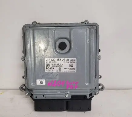 Mercedes-Benz C W204 Engine control unit/module A6421502334 0281014429