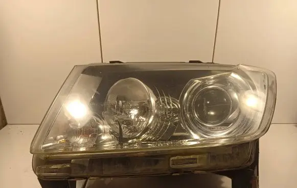 Jeep Compass Headlight/headlamp 05182551AD