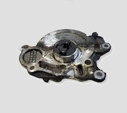 Volkswagen Polo V 6R Vacuum pump 03L100J 230113 135001