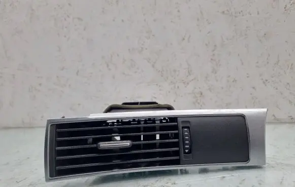 Audi A6 S6 C6 4F Dashboard side air vent grill/cover trim 4F1820073B