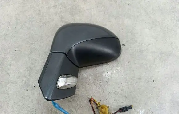 Peugeot 308 Front door electric wing mirror 