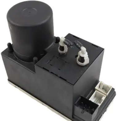 Audi A3 S3 8L Central locking vacuum pump 8L0862257G