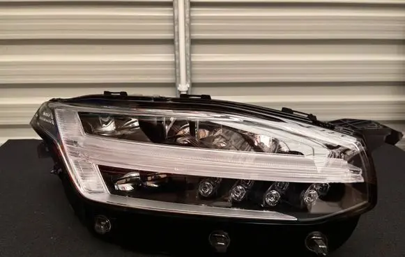 Volvo XC90 Headlight/headlamp 31395897 31446887 31677039