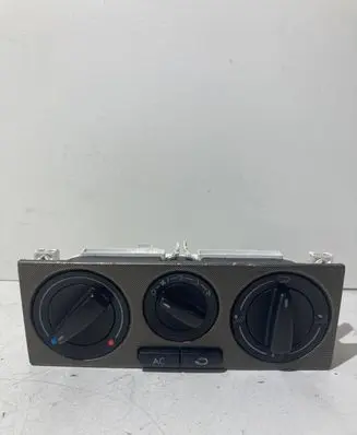 Volkswagen Golf IV Climate control/heater control trim 1J0820045F 657837L11 901511210000