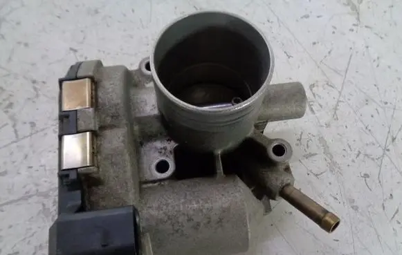 Seat Ibiza II (6k) Electric throttle body valve 030133062A