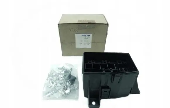Hyundai Excel II Fuse box cover 91290-24A00