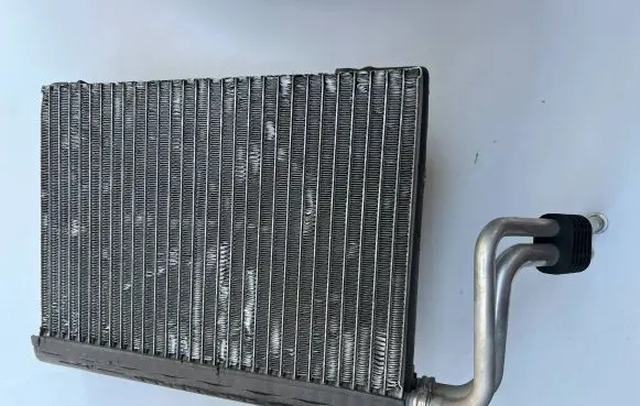 Air conditioning (A/C) radiator (interior)