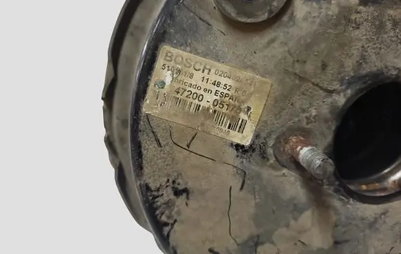 Toyota Avensis T250 Brake booster 4720005170 0204024541