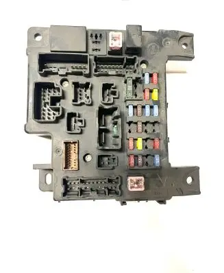 Mitsubishi Lancer Evolution Fuse module 8637A465