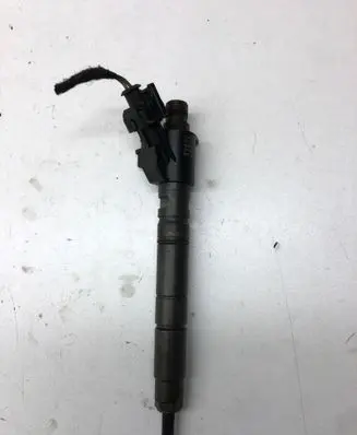 Volvo XC60 Fuel injector 31272767 0445116036