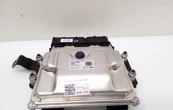 KIA Ceed Engine control unit/module 3919903AH0 3910303CE8