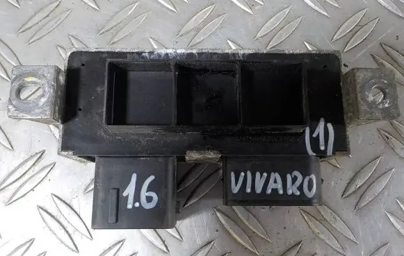 Opel Vivaro Glow plug pre-heat relay 8200558438A RCS812