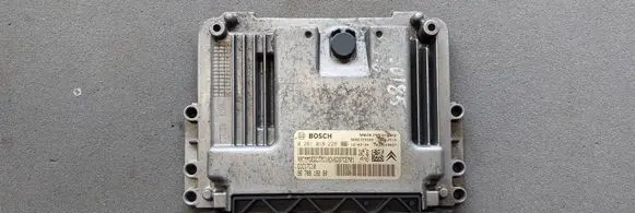 Citroen Berlingo Engine control unit/module 0281018228 9677818280 9666729580