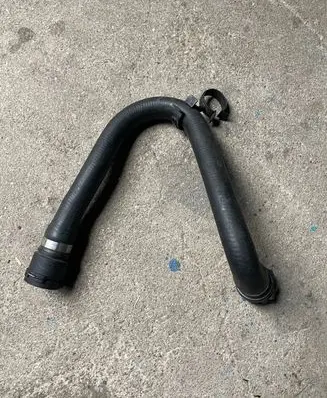 BMW 5 E60 E61 Engine coolant pipe/hose 11388318H K107509