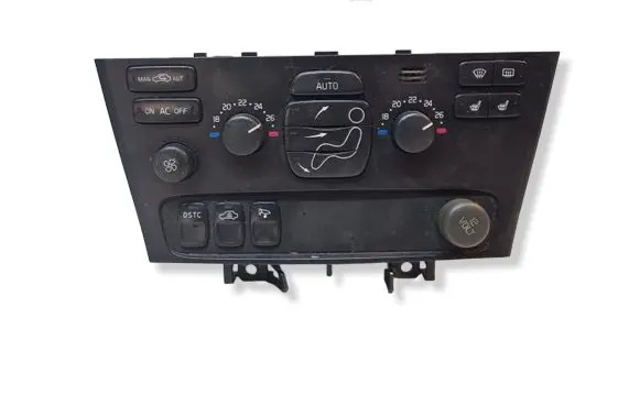 Volvo V70 Climate control unit 8691876