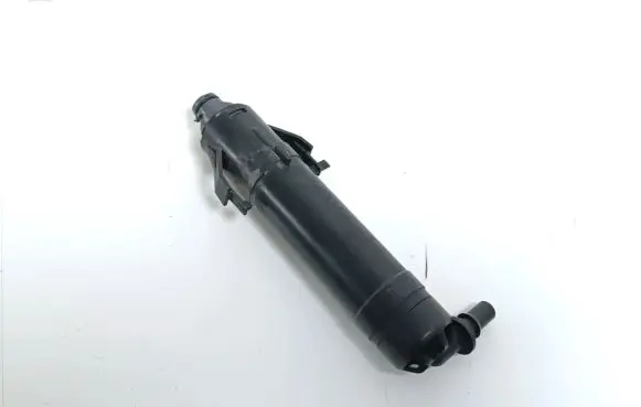 Volkswagen PASSAT B7 Headlight washer spray nozzle 3AA955104