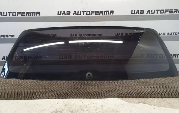 Volkswagen Touran II Rear windscreen/windshield window 1T0845051G 1T0845051 08022011