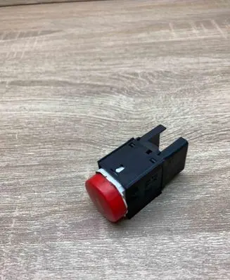 Seat Leon (1P) Hazard light switch 5P0953235A 9751233