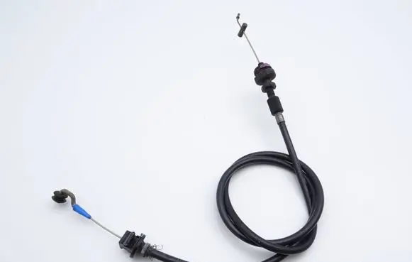 BMW 3 E36 Throttle cable 1162211